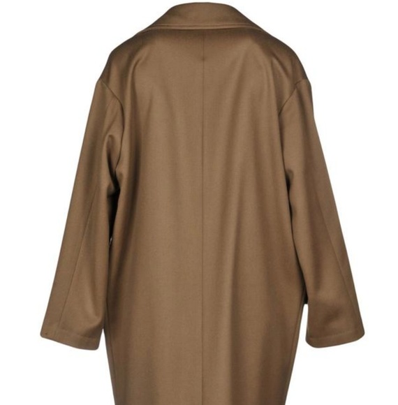 Coat - Picture 2 of 2